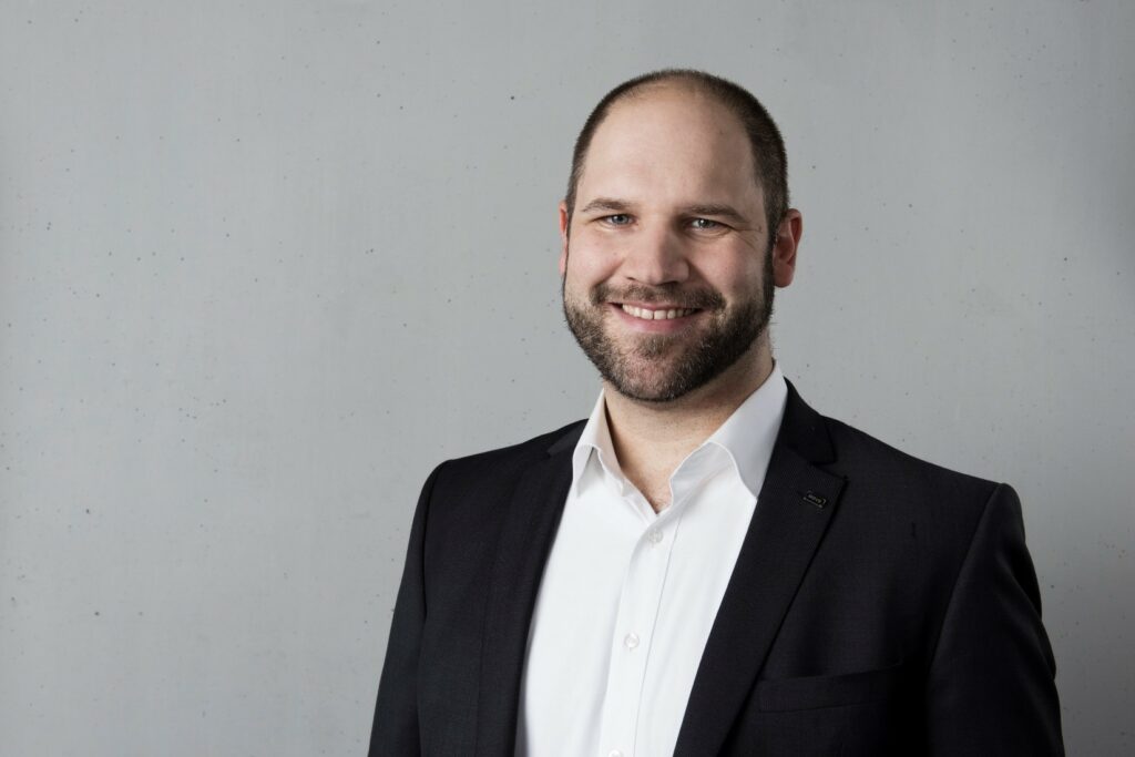 Porträtfoto von Professor Mirko Skiborowski